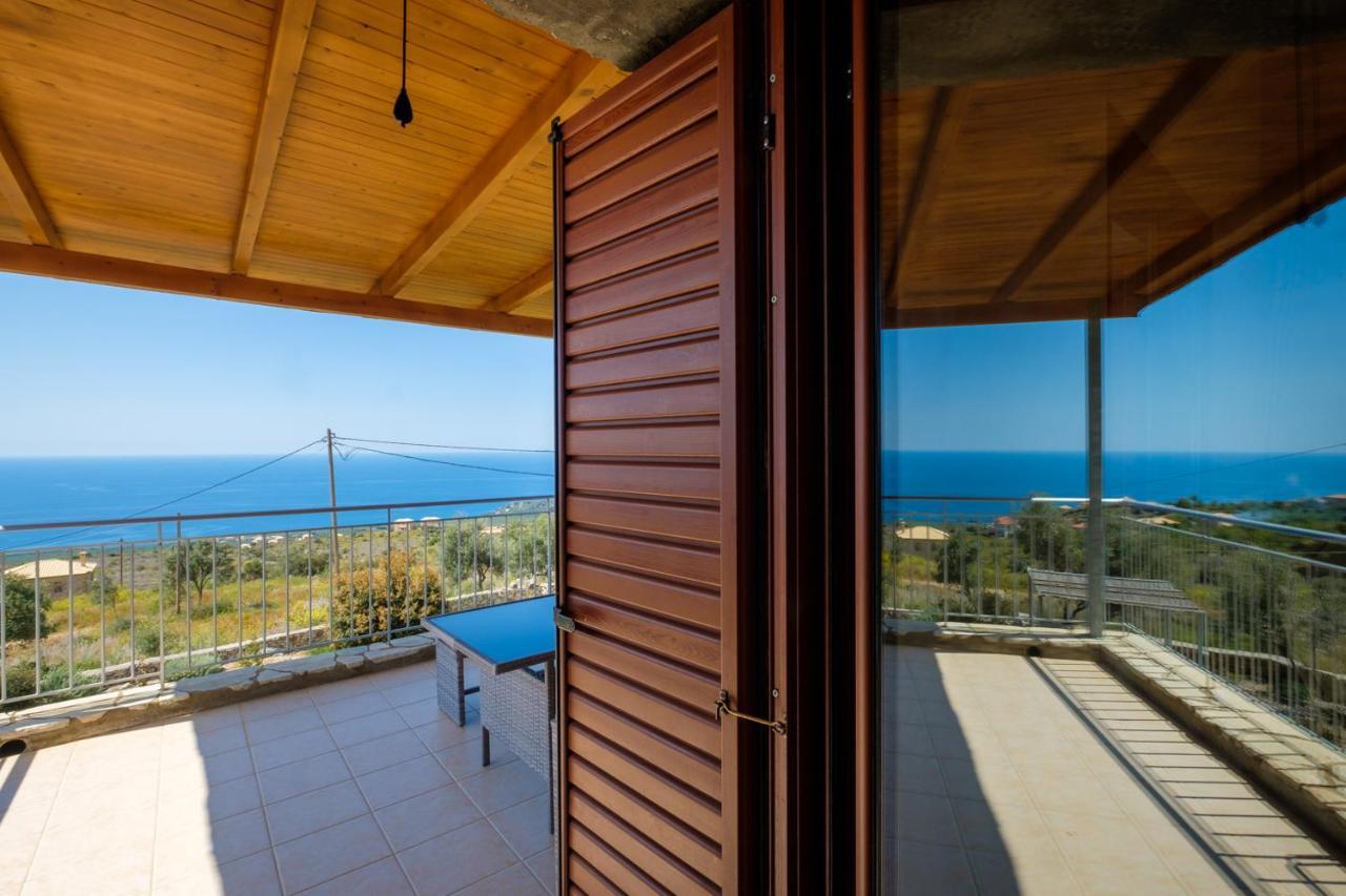 La Pietra Maisonettes Holiday home *