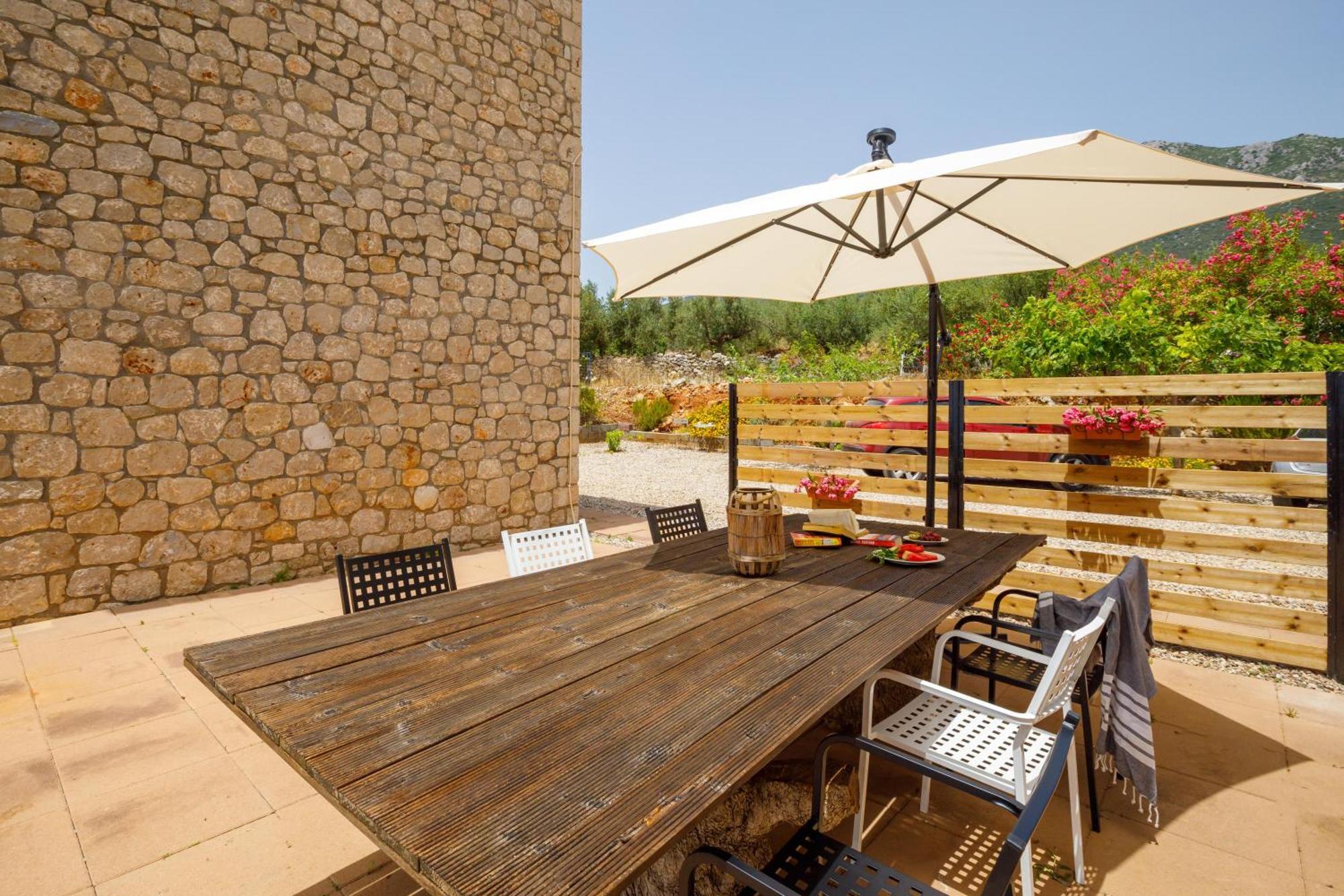 La Pietra Maisonettes Holiday home Neokhorion (Messenia)